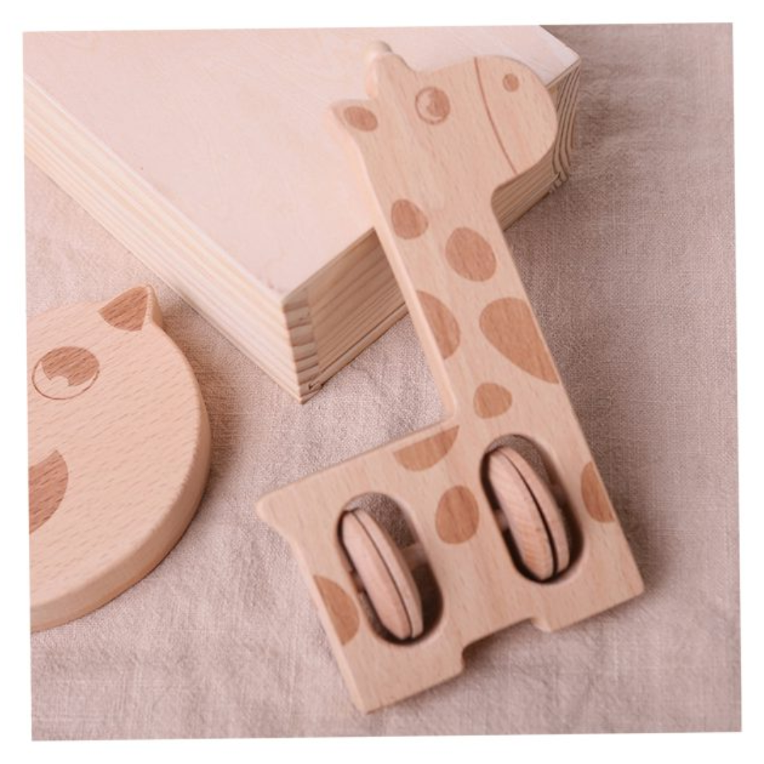 Clochette girafe en bois - jouet d'éveil pour bébé